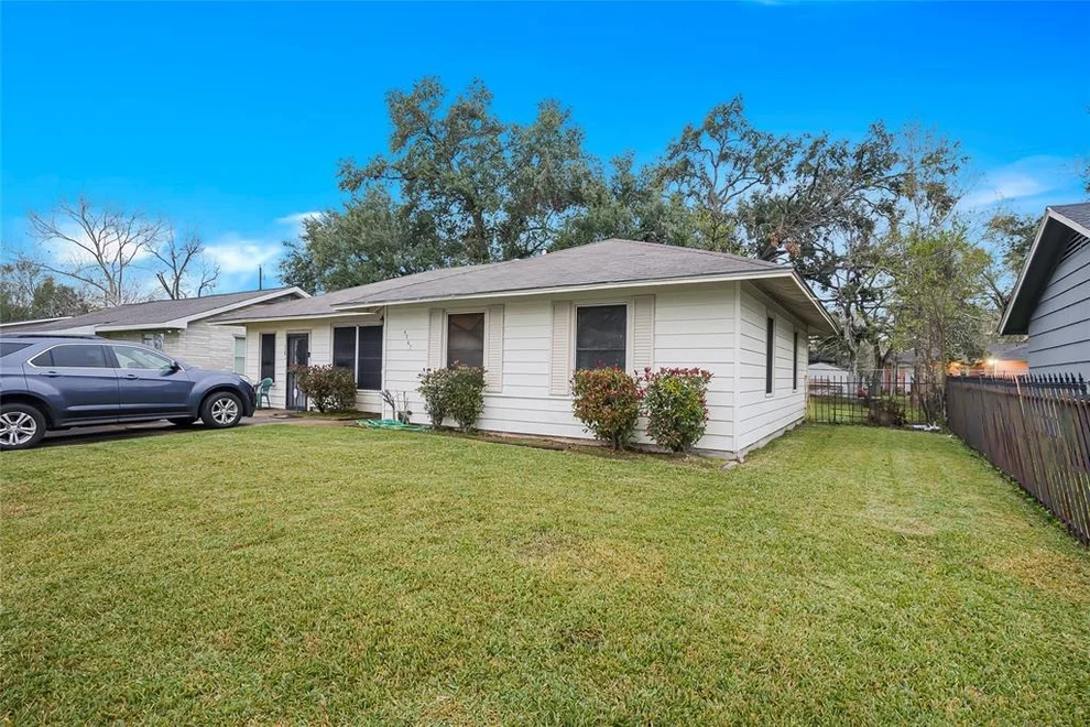 Unit for sale at 5767 Westover Street, Houston, TX 77033