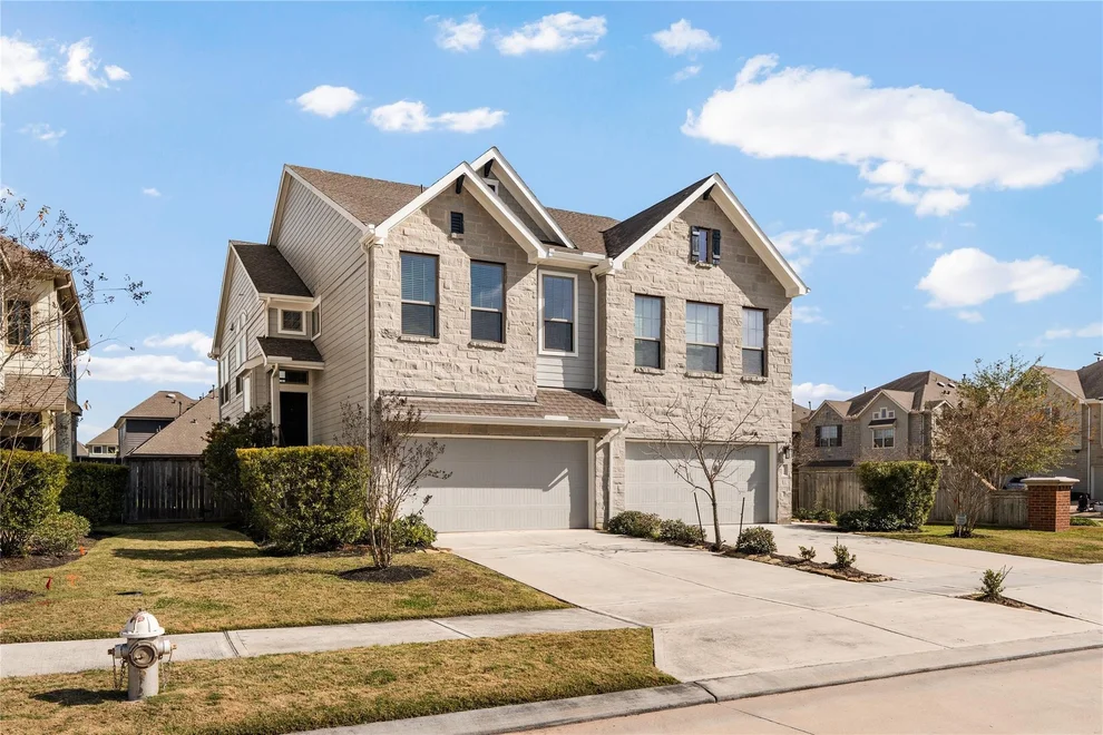 Unit for sale at 2522 Terrace Point Drive, Missouri City, TX 77459