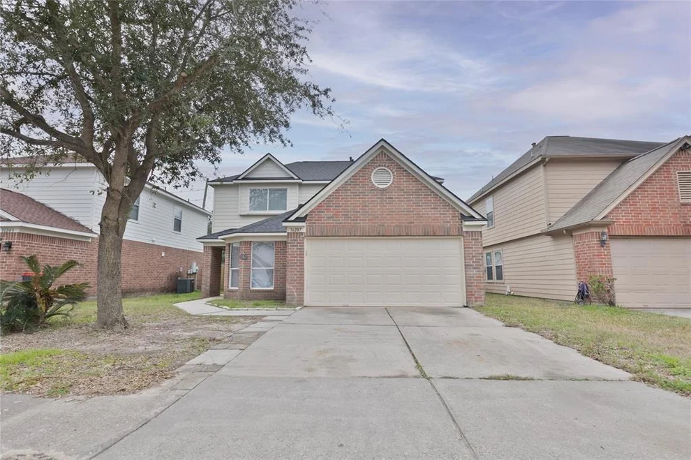 Unit for sale at 16207 Wisteria Hill Street, Houston, TX 77073