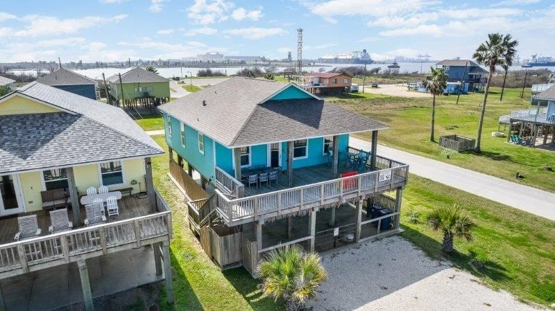 Unit for sale at 343 Jettyview Road, Freeport, TX 77541