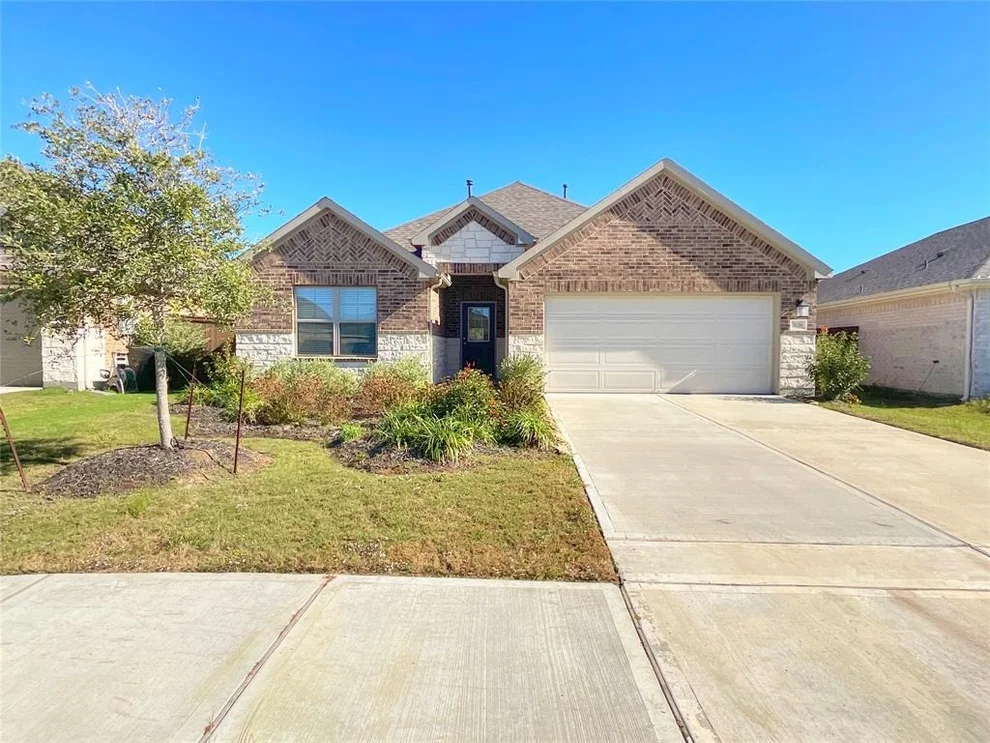 Unit for sale at 7626 Tramontana Lane, Baytown, TX 77523