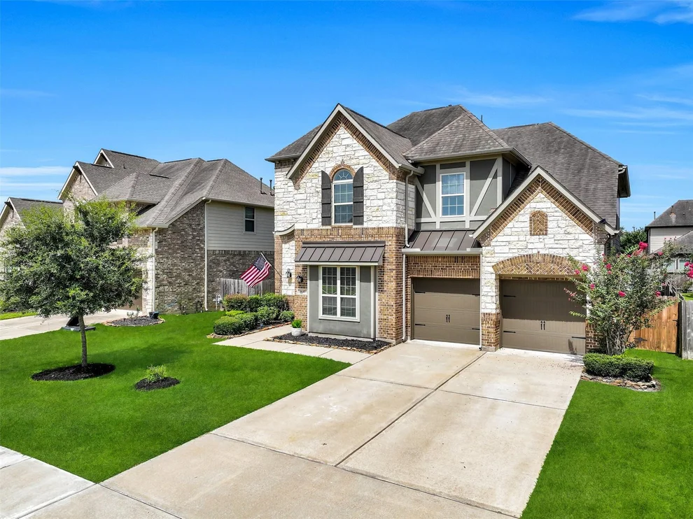 Unit for sale at 1645 Longwood Glen Lane, Friendswood, TX 77546