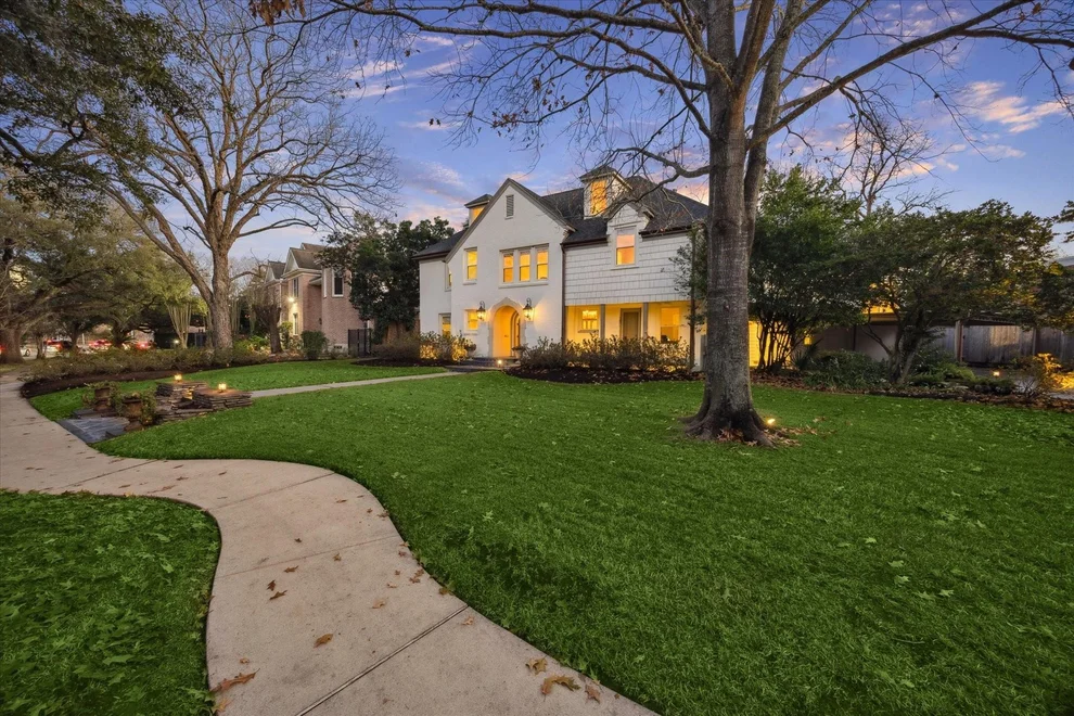 Unit for sale at 2305 Blue Bonnet Boulevard, Houston, TX 77030