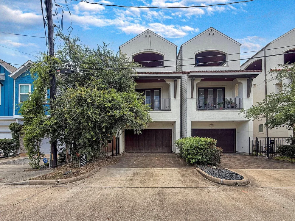 Unit for sale at 3711 Newhouse Street, Houston, TX 77019
