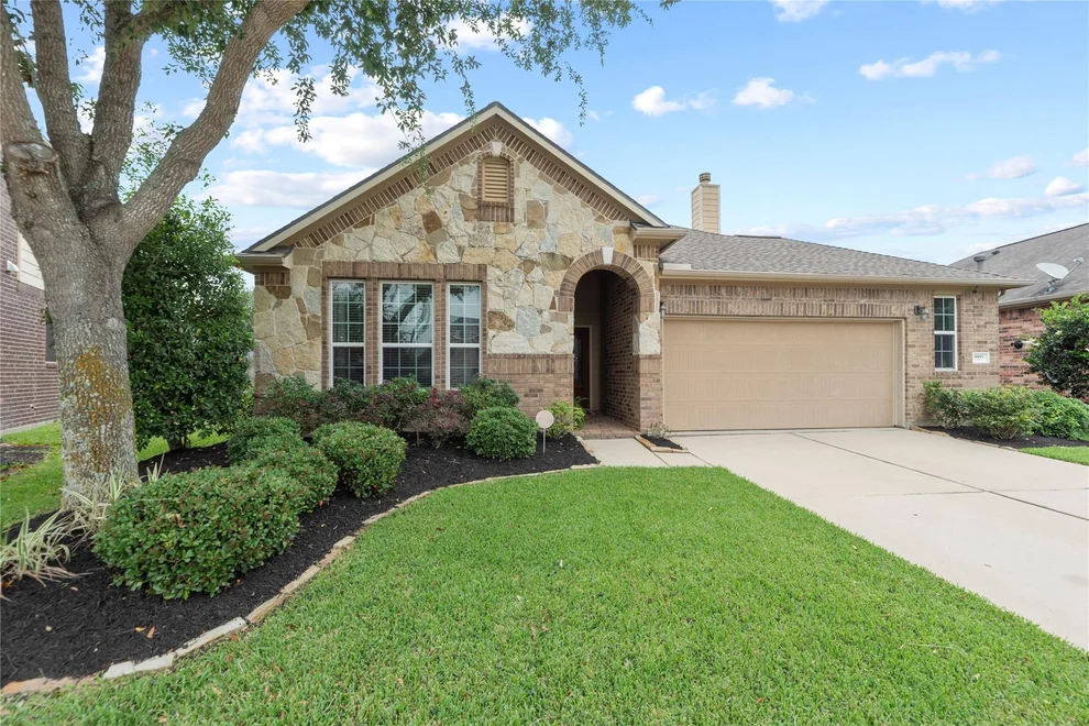 Unit for sale at 9997 Willow Falls Lane, Brookshire, TX 77423