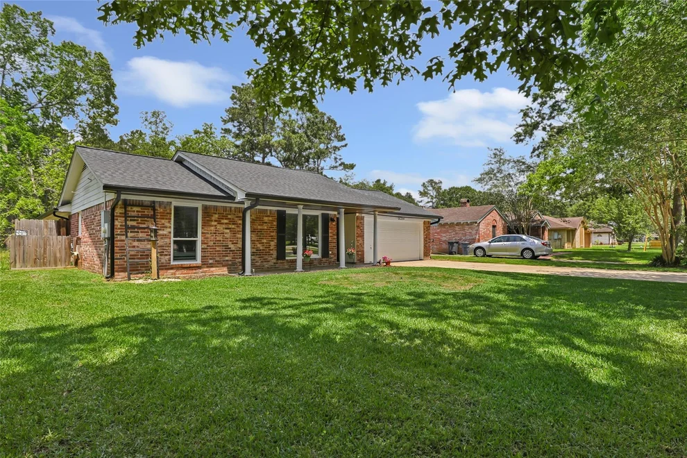 Unit for sale at 2543 Fountain View Street, New Caney, TX 77357