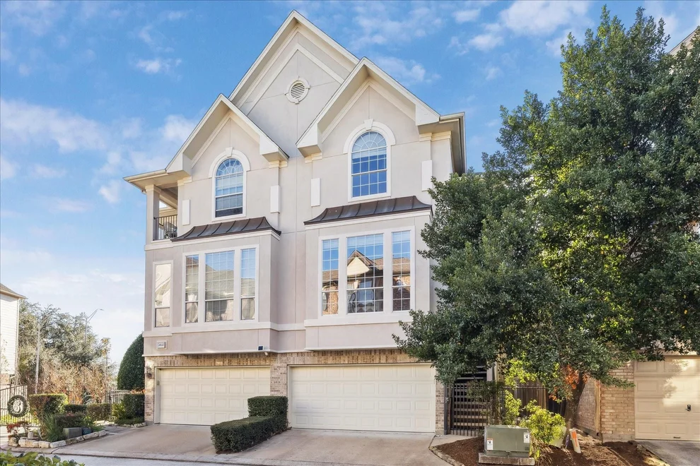 Unit for sale at 1839 Stacy Crest, Houston, TX 77008