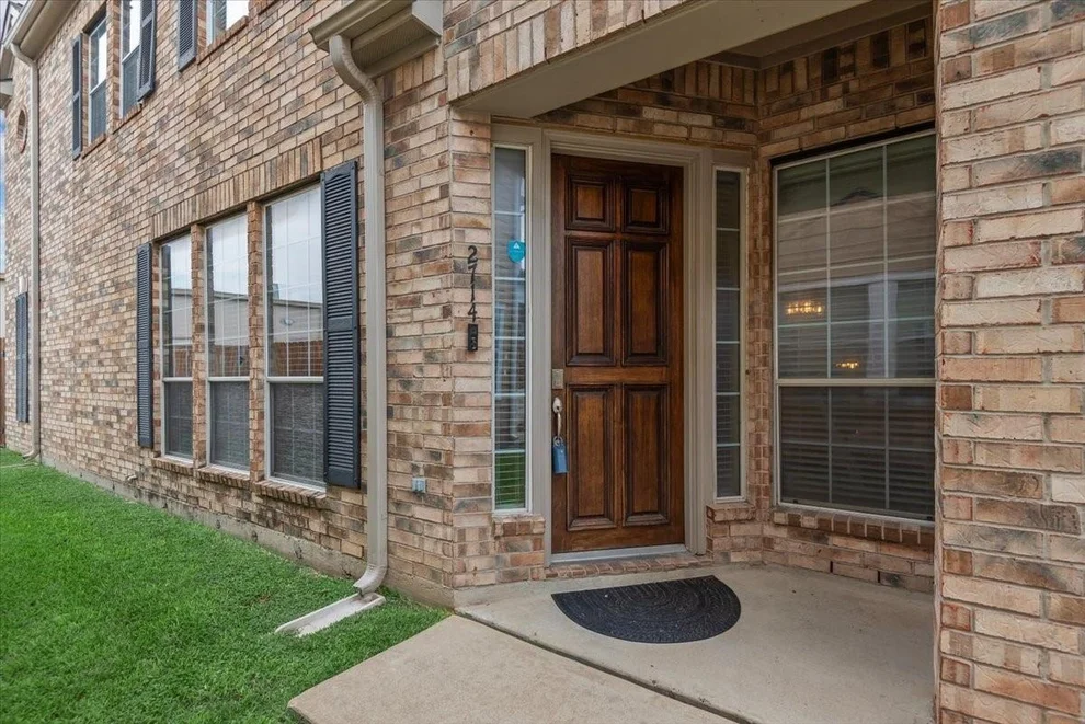 Unit for sale at 2714 Windy Thicket Lane, Houston, TX 77082