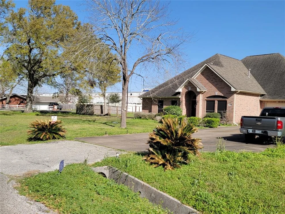 Unit for sale at 1117 Mesa Verde Drive, Missouri City, TX 77489