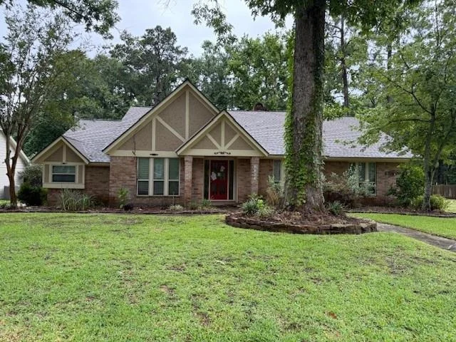 Unit for sale at 3702 Wildwood Ridge Drive, Houston, TX 77339