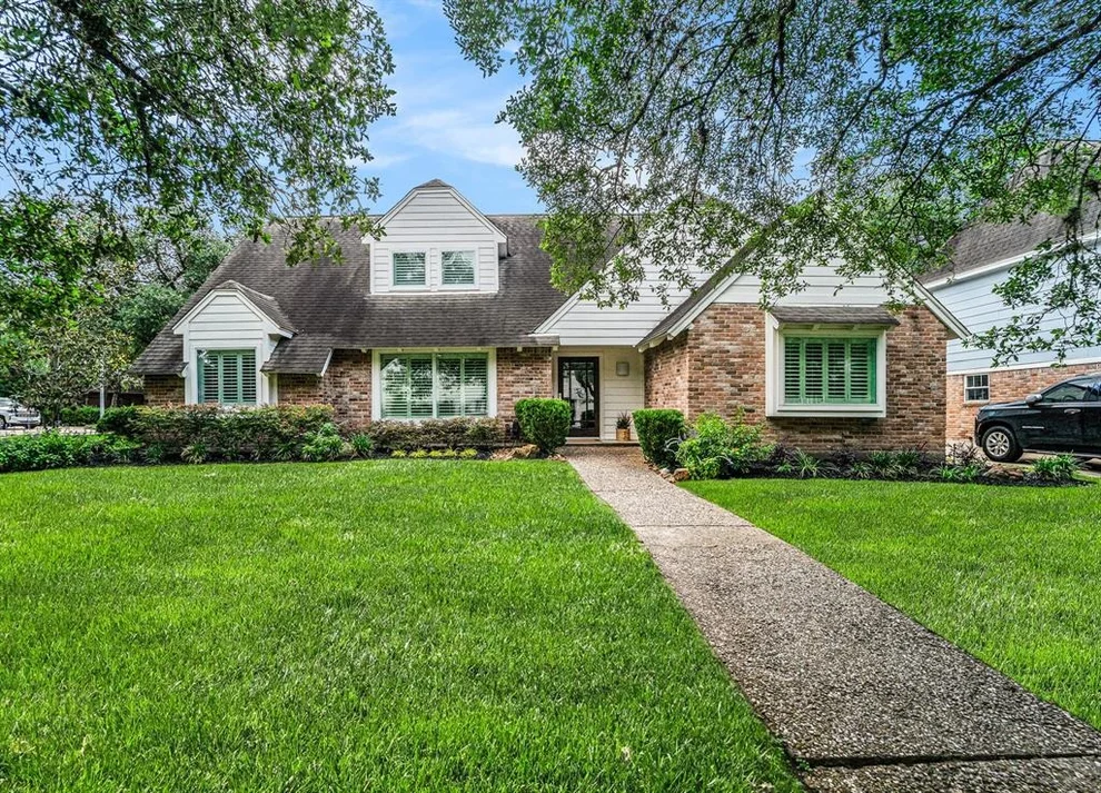 Unit for sale at 426 Nottingham Oaks Trail, Houston, TX 77079