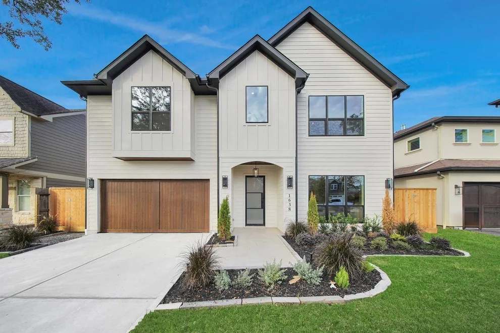 Unit for sale at 1638 Wakefield Drive, Houston, TX 77018