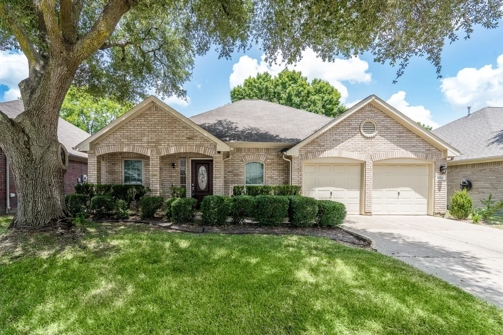 Unit for sale at 18222 Auburn Woods Drive, Cypress, TX 77429