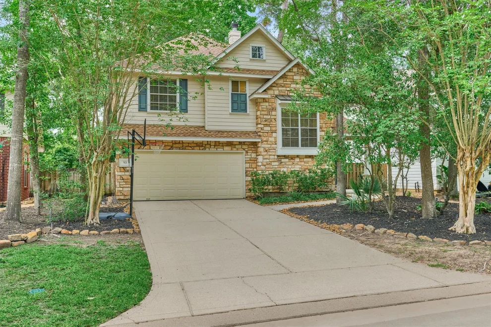 Unit for sale at 93 N Apple Springs Circle, The Woodlands, TX 77382
