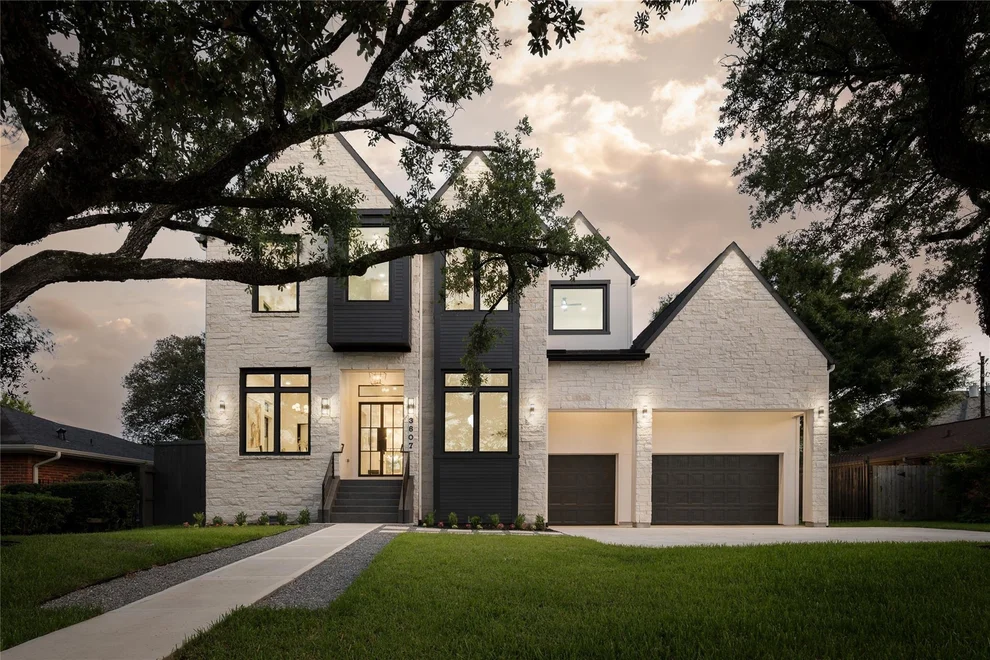 Unit for sale at 3607 Dumbarton Street, Houston, TX 77025