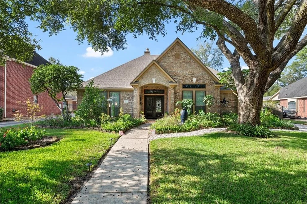 Unit for sale at 4327 Brook Shadow Drive, Houston, TX 77345