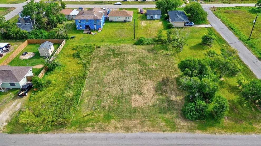 Unit for sale at 512 S Avenue G, Freeport, TX 77541