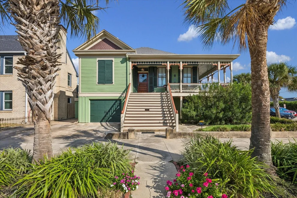 Unit for sale at 2102 Avenue P, Galveston, TX 77550