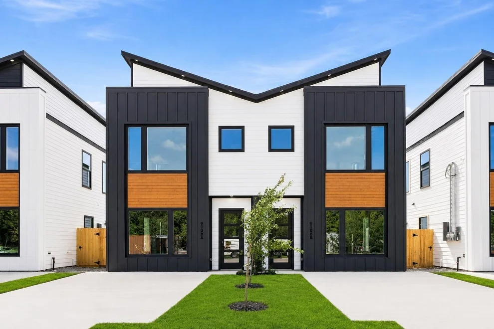 Unit for sale at 9106 Coffee Street, Houston, TX 77033