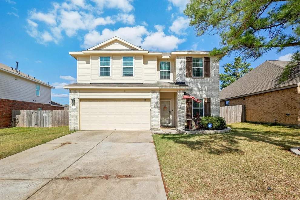 Unit for sale at 18598 Legend Oaks Drive, Magnolia, TX 77355