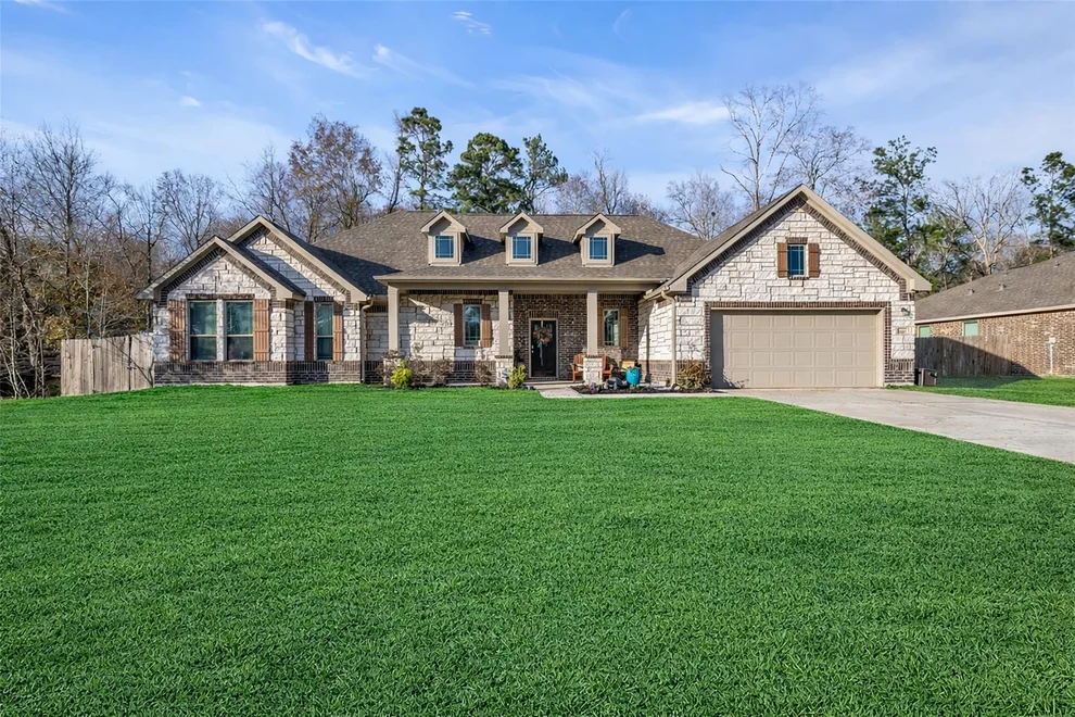Unit for sale at 446 Road 66111, Dayton, TX 77535