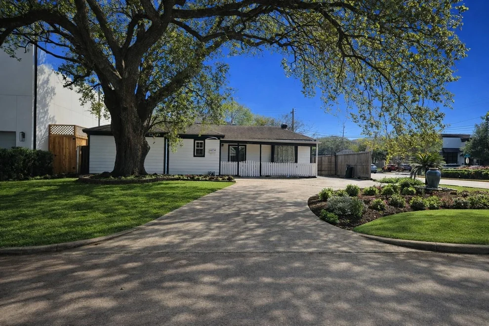 Unit for sale at 3859 Gramercy Street, Houston, TX 77025
