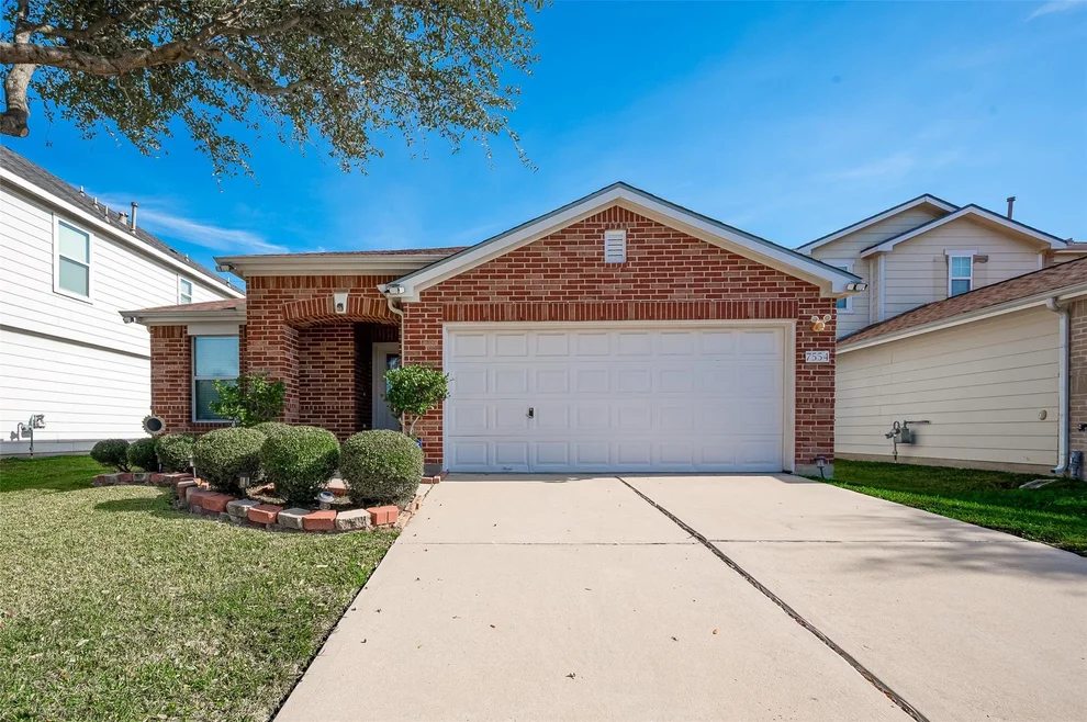 Unit for sale at 7554 Appleberry Drive, Cypress, TX 77433