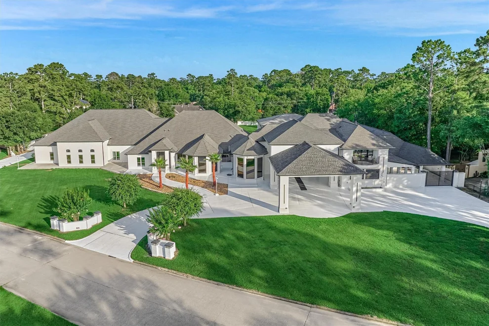 Unit for sale at 1907 Woerner Road, Houston, TX 77090