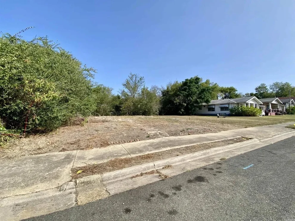 Unit for sale at 311 Garden Street, Hot Springs, AR 71901