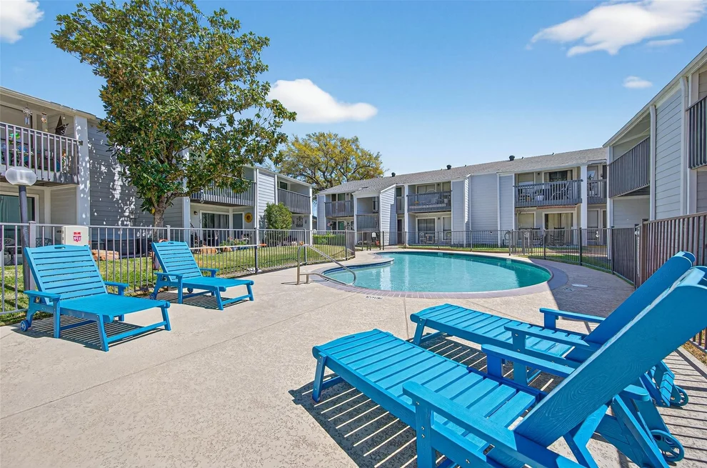 Unit for sale at 13151 Walden Road, Montgomery, TX 77356