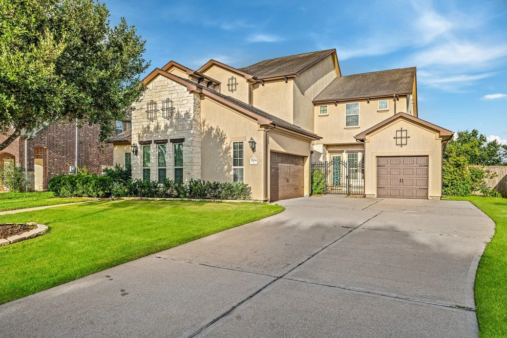 Unit for sale at 2834 Hollingsworth Pine Lane, Katy, TX 77494