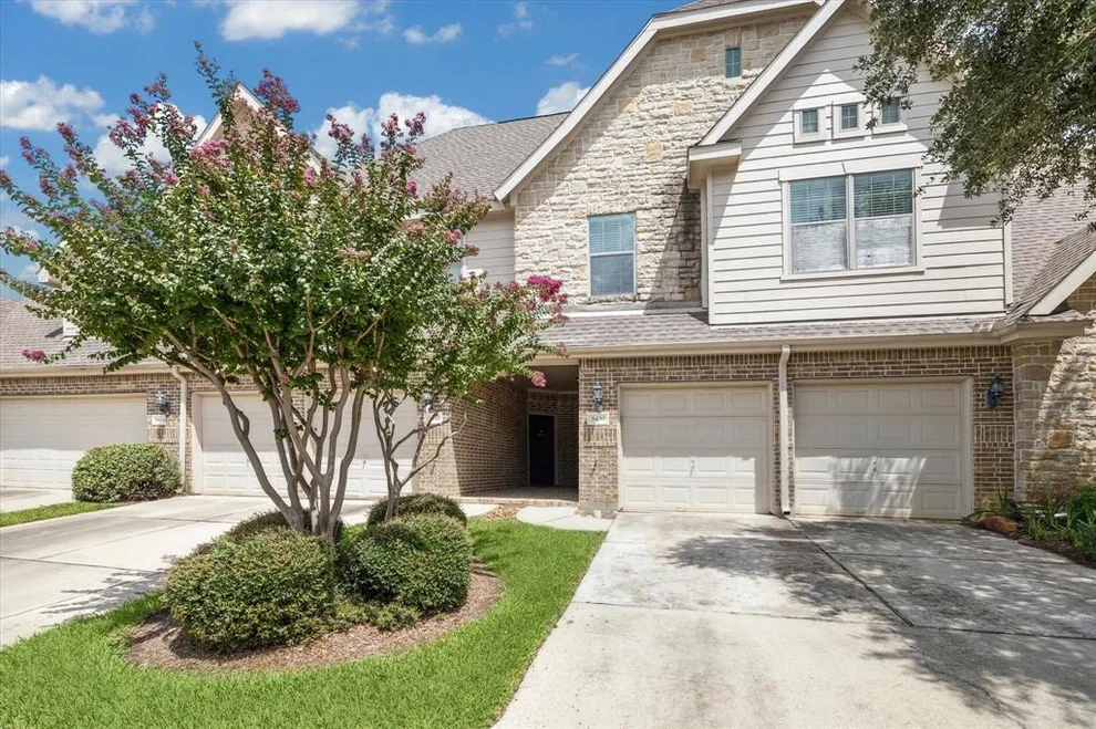 Unit for sale at 8430 Sunset Loch Drive, Spring, TX 77379