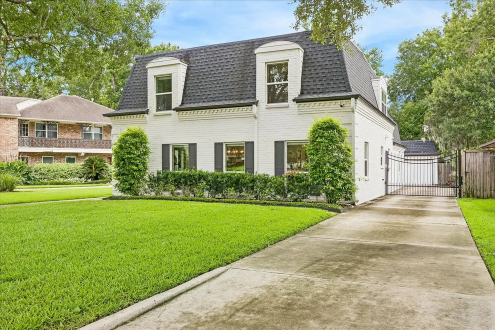 Unit for sale at 215 Greenpark Drive, Houston, TX 77079
