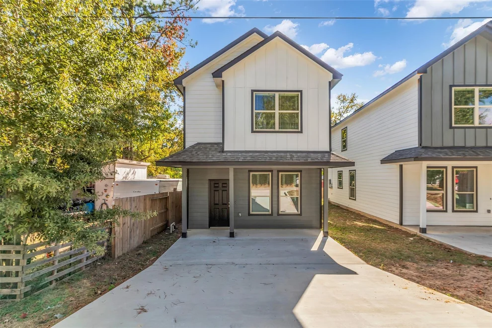 Unit for sale at 11964 Canal Street, Willis, TX 77318