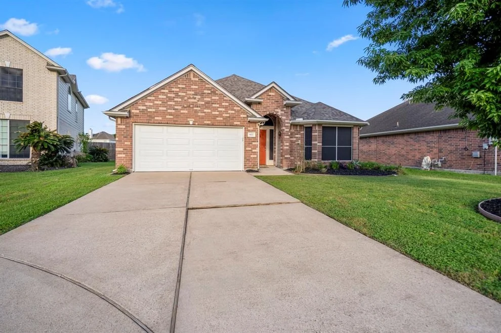 Unit for sale at 11022 Avery Trace Court, Houston, TX 77065