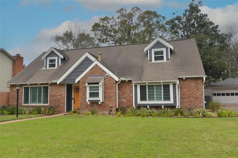 Unit for sale at 1423 Saxony Lane, Houston, TX 77058