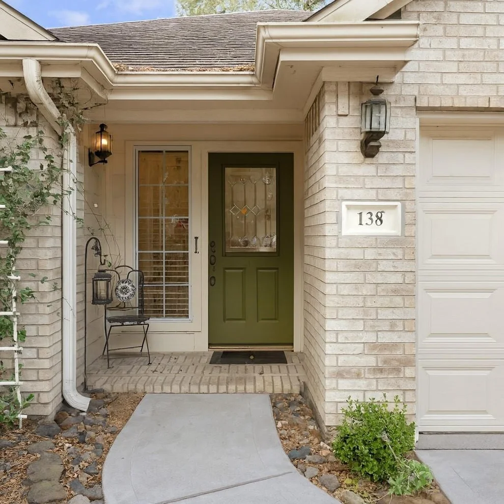 Unit for sale at 138 S Veranda Ridge Drive, The Woodlands, TX 77382
