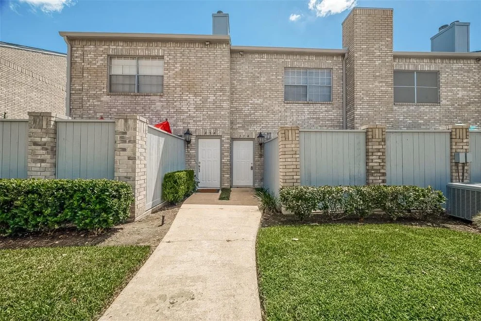 Unit for sale at 378 Wilcrest Drive, Houston, TX 77042