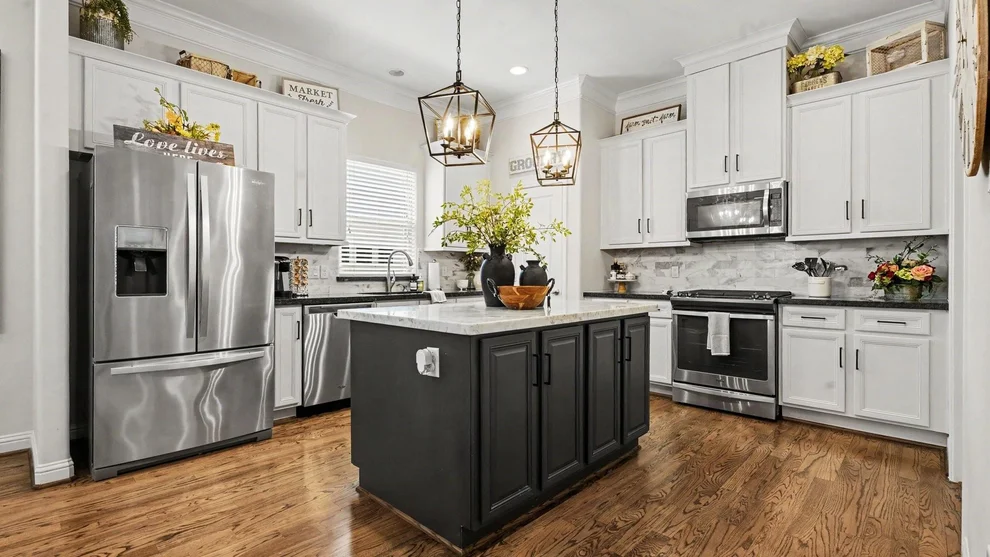 Unit for sale at 1026 W 24th Street, Houston, TX 77008