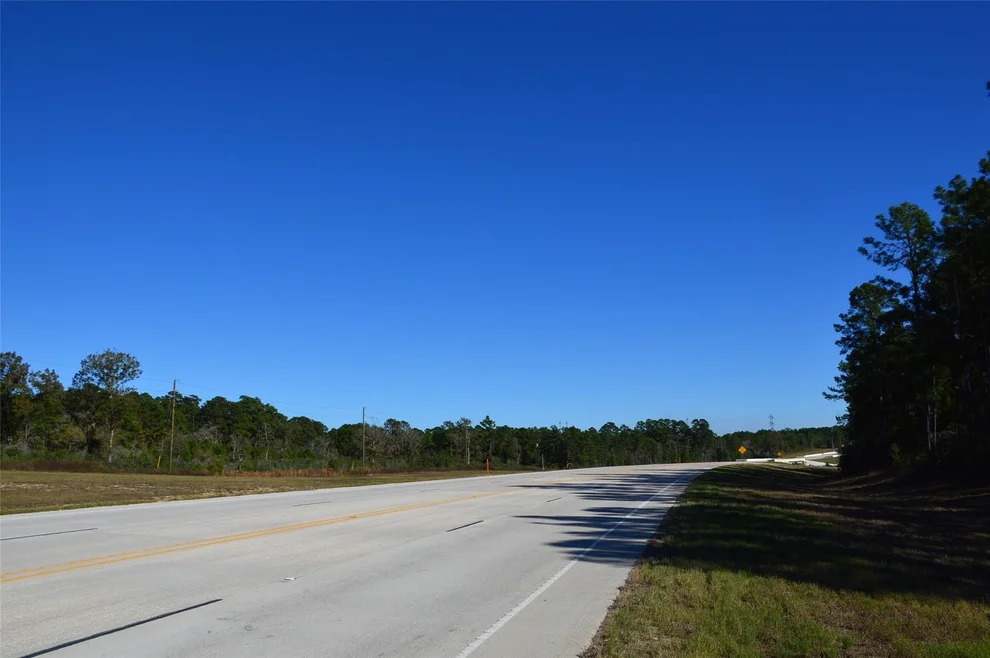 Unit for sale at 0015 Sh 249, Navasota, TX 77868