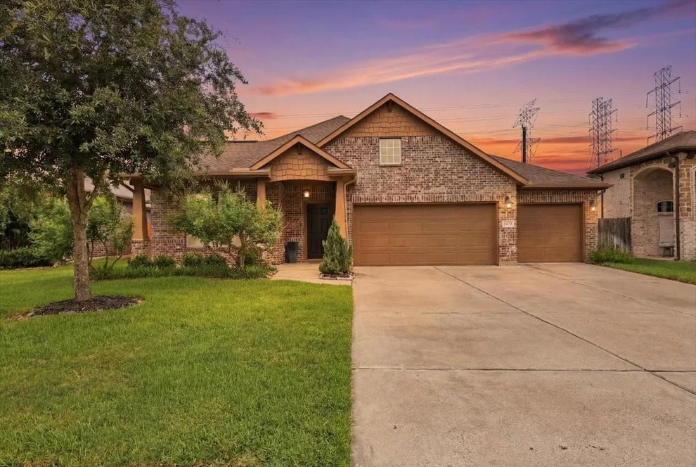 Unit for sale at 2309 Trocadero Lane, League City, TX 77573