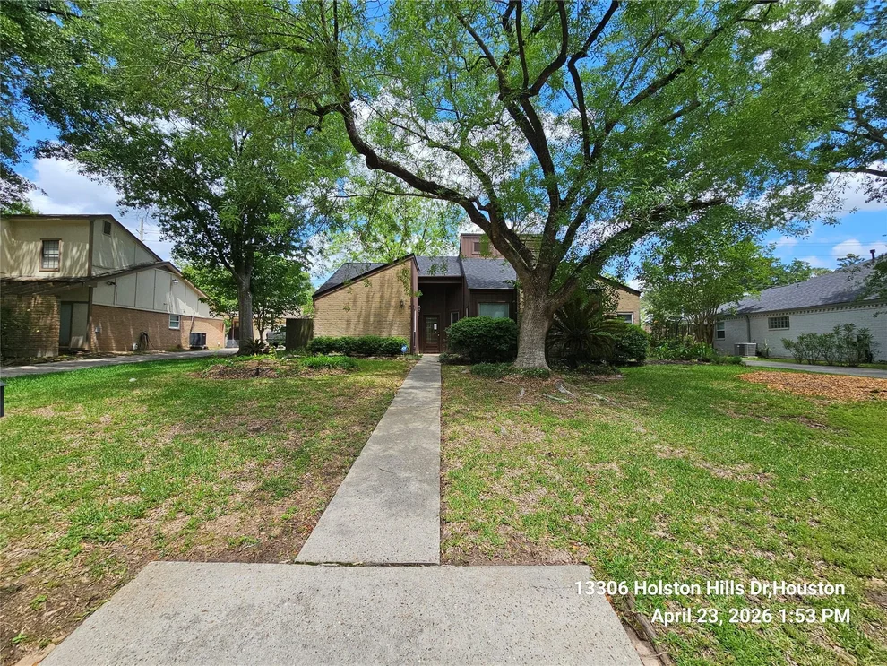 Unit for sale at 13306 Holston Hills Drive, Houston, TX 77069