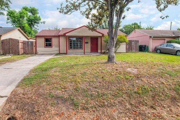 Unit for sale at 3322 Mccrarey Drive, Houston, TX 77088
