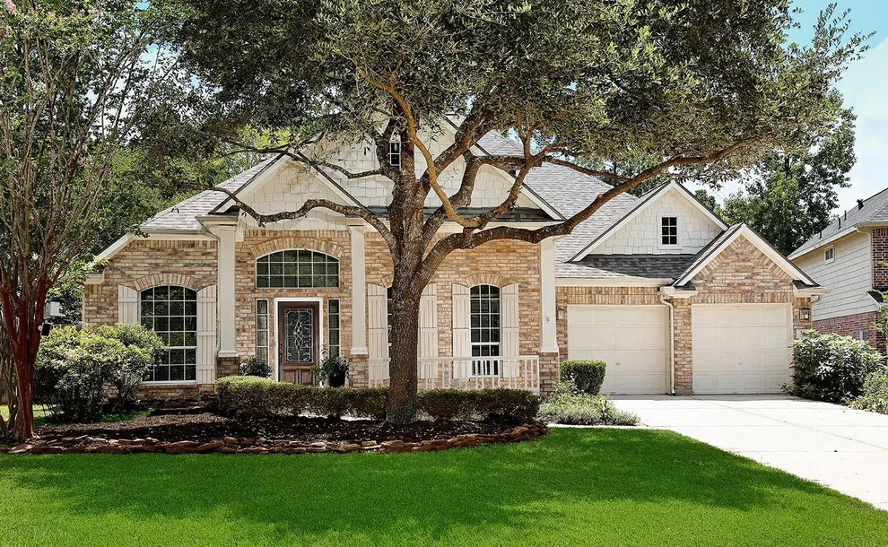 Unit for sale at 14 Cordella, The Woodlands, TX 77382