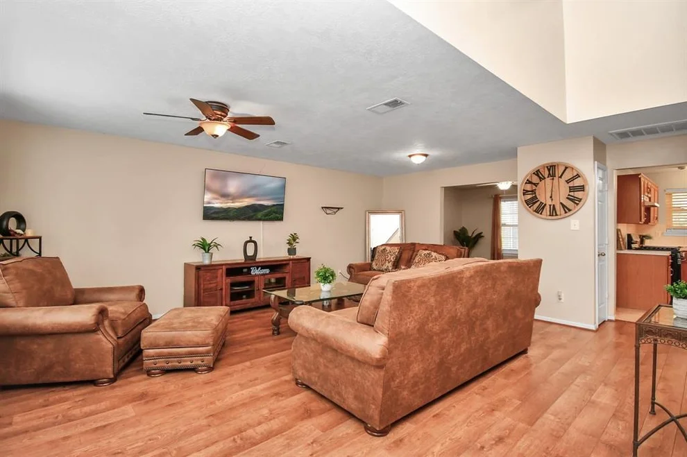 Unit for sale at 17062 Gaelicglen Lane, Houston, TX 77084