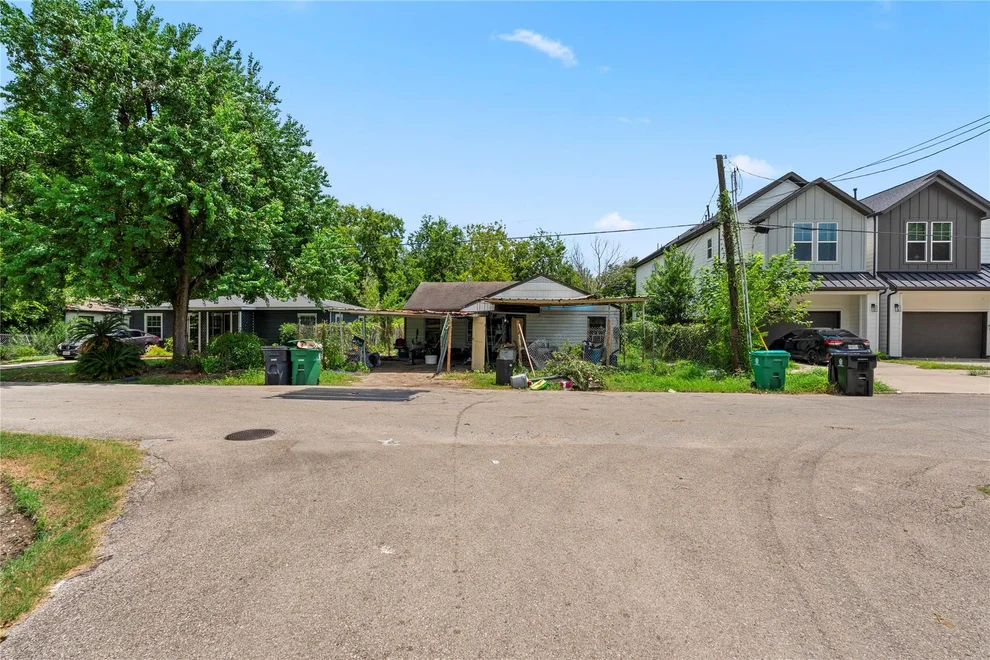 Unit for sale at 6135 Sidney Street, Houston, TX 77021