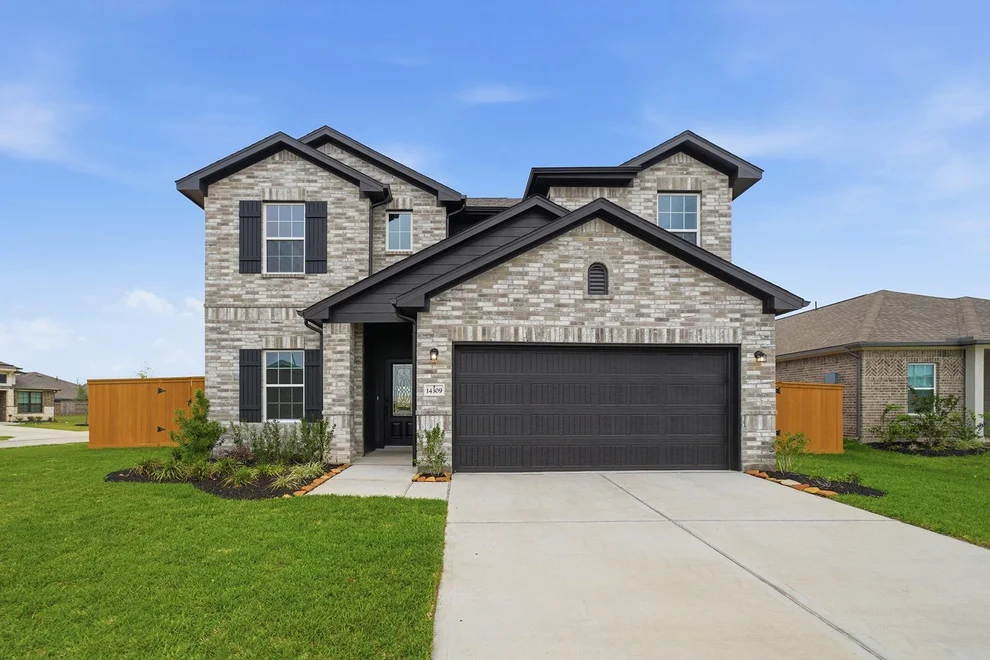 Unit for sale at 14309 Pine Cliffs Drive, Texas City, TX 77568