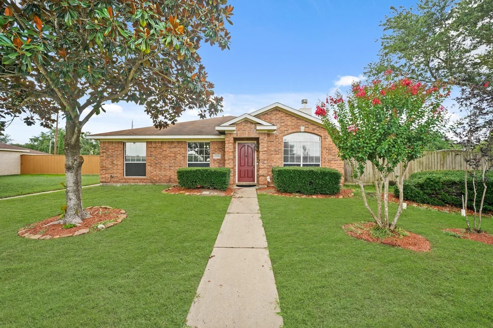 Unit for sale at 6306 Langham Drive, Houston, TX 77084