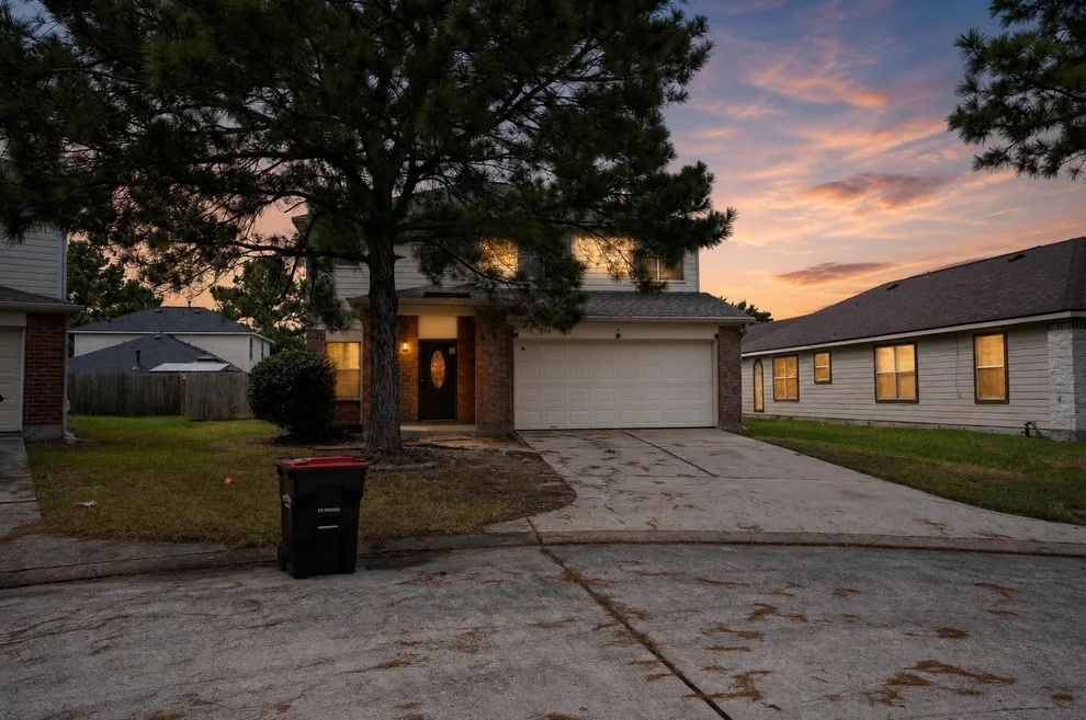 Unit for sale at 518 Starksboro Court, Houston, TX 77073
