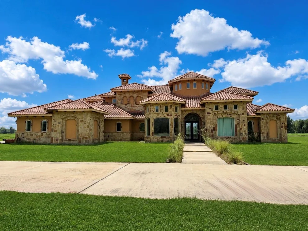 Unit for sale at 903 Chenango Ranch Drive, Angleton, TX 77515